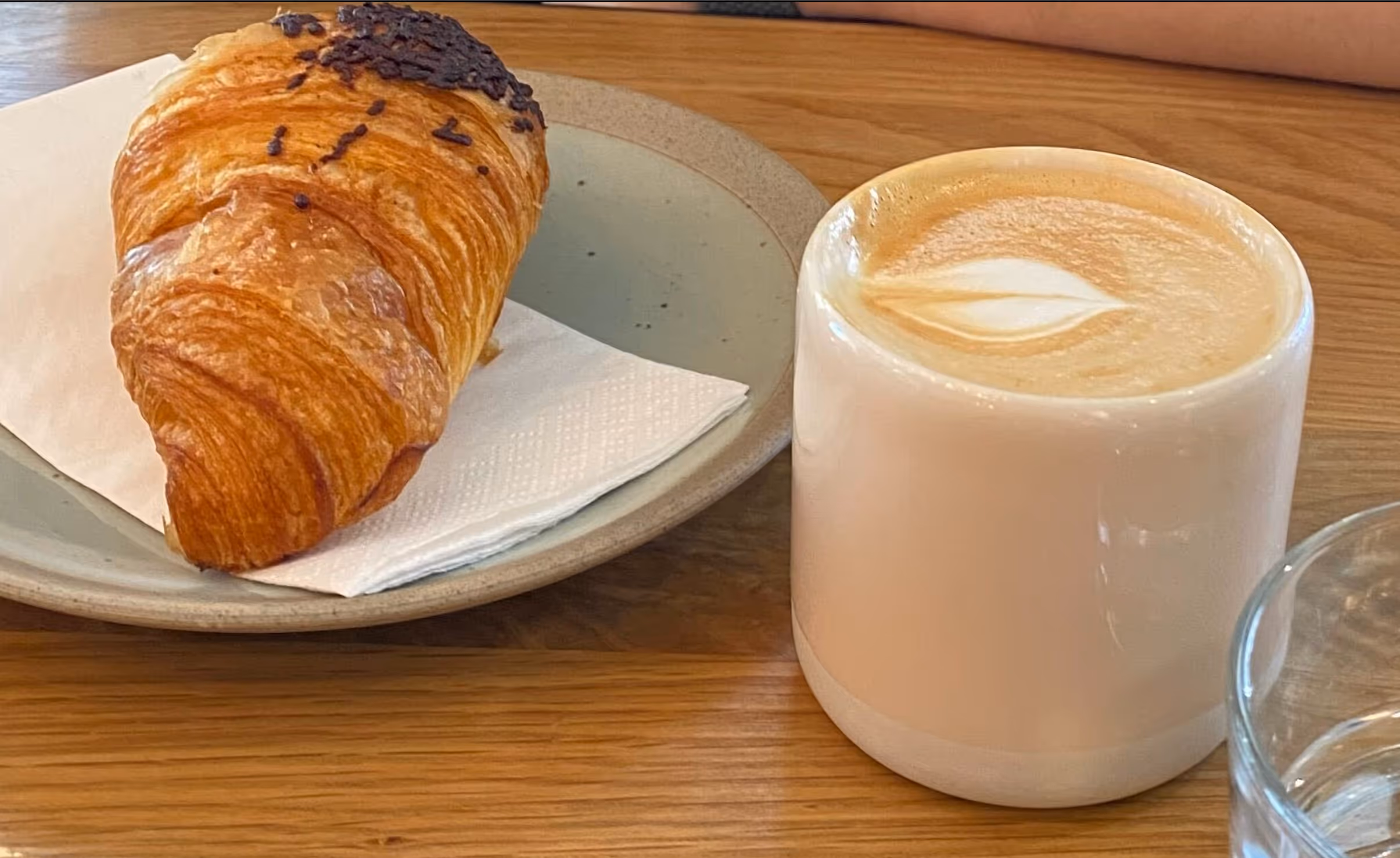 a shitty croissant